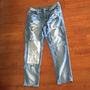 American Eagle Outfitters distressed jeans